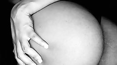 Explosive gilfs are fingering their hole