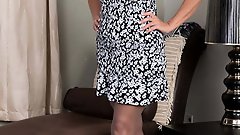 Dressed to undressed from OlderWomanFun